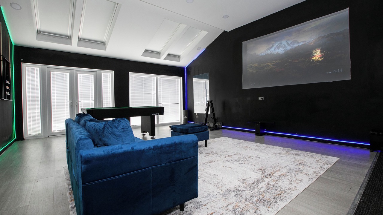 Photo of Others in Belle Vue