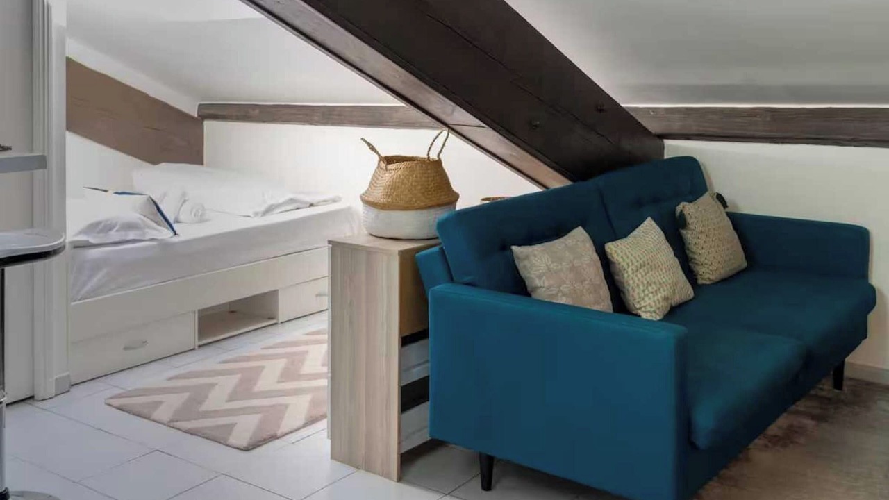 Photo of Others in 2nd Arrondissement