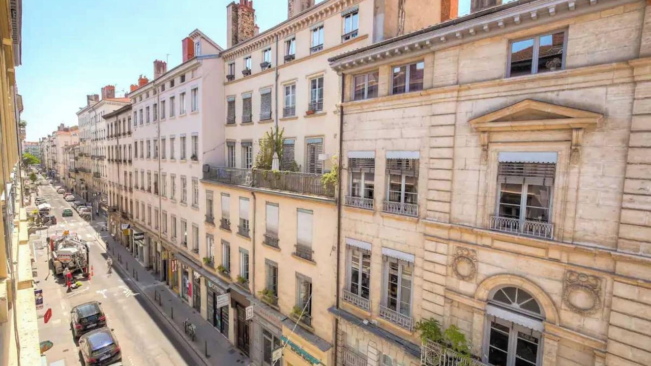 Photo of Outdoor in Carnot - Gailleton