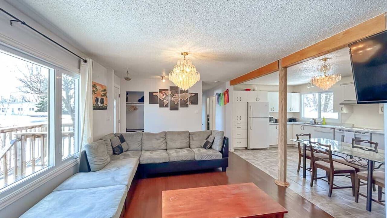 Photo of Livingroom in Downtown Gatineau