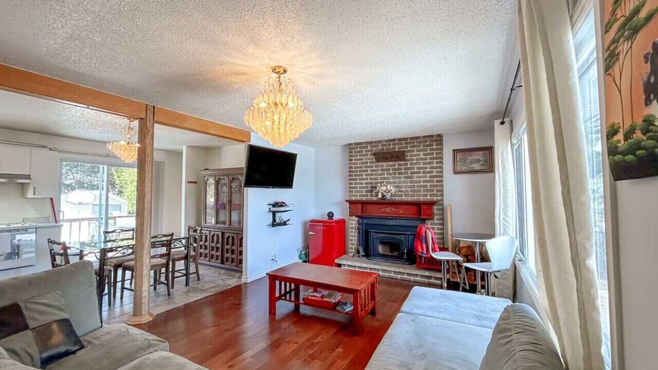 Photo of Livingroom in Downtown Gatineau