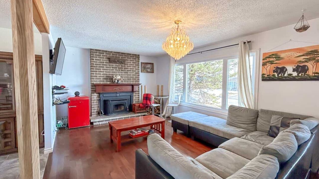 Photo of Livingroom in Downtown Gatineau