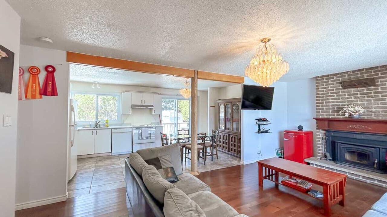 Photo of Livingroom in Downtown Gatineau