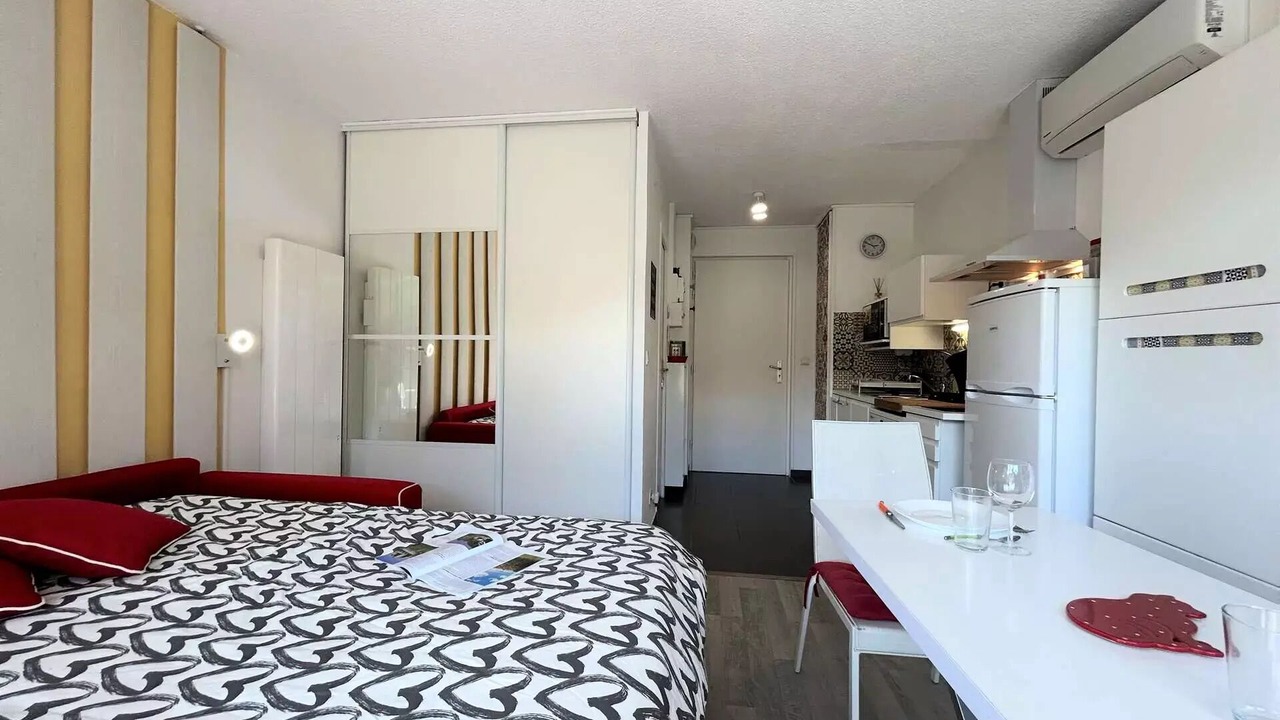 Photo of Bedroom in Greoux-les-Bains