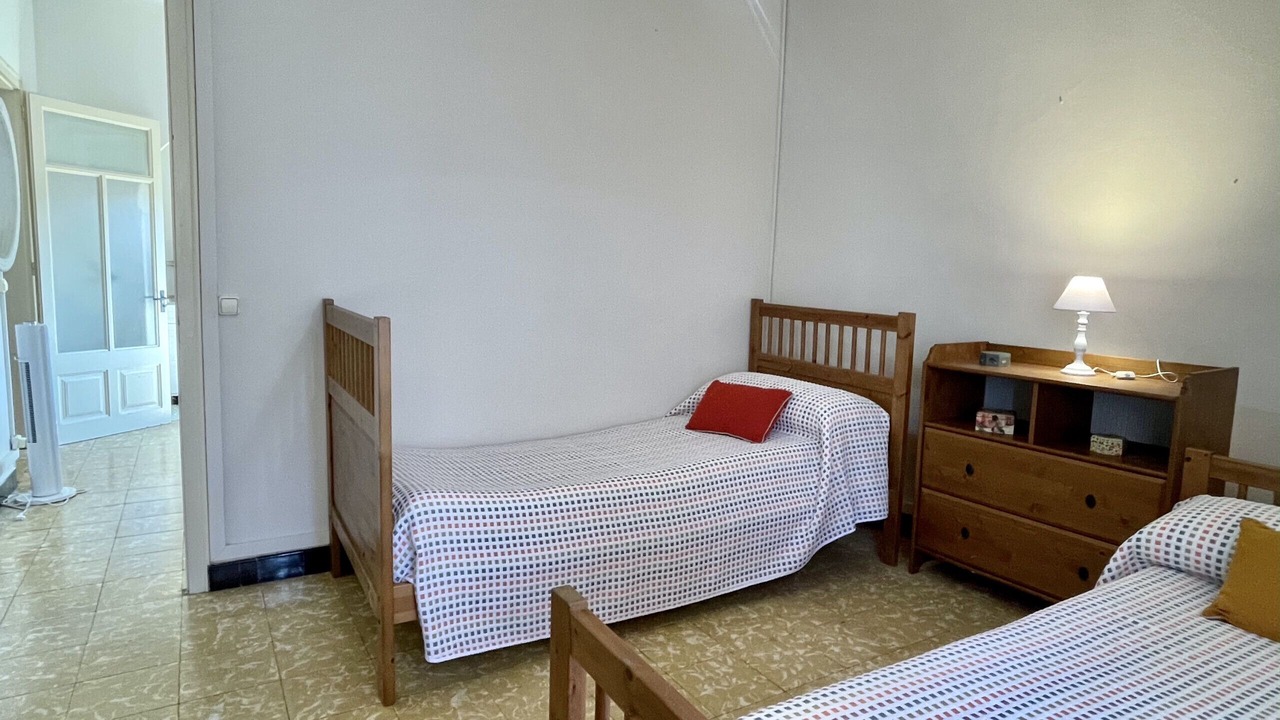 Photo of Bedroom in Pals