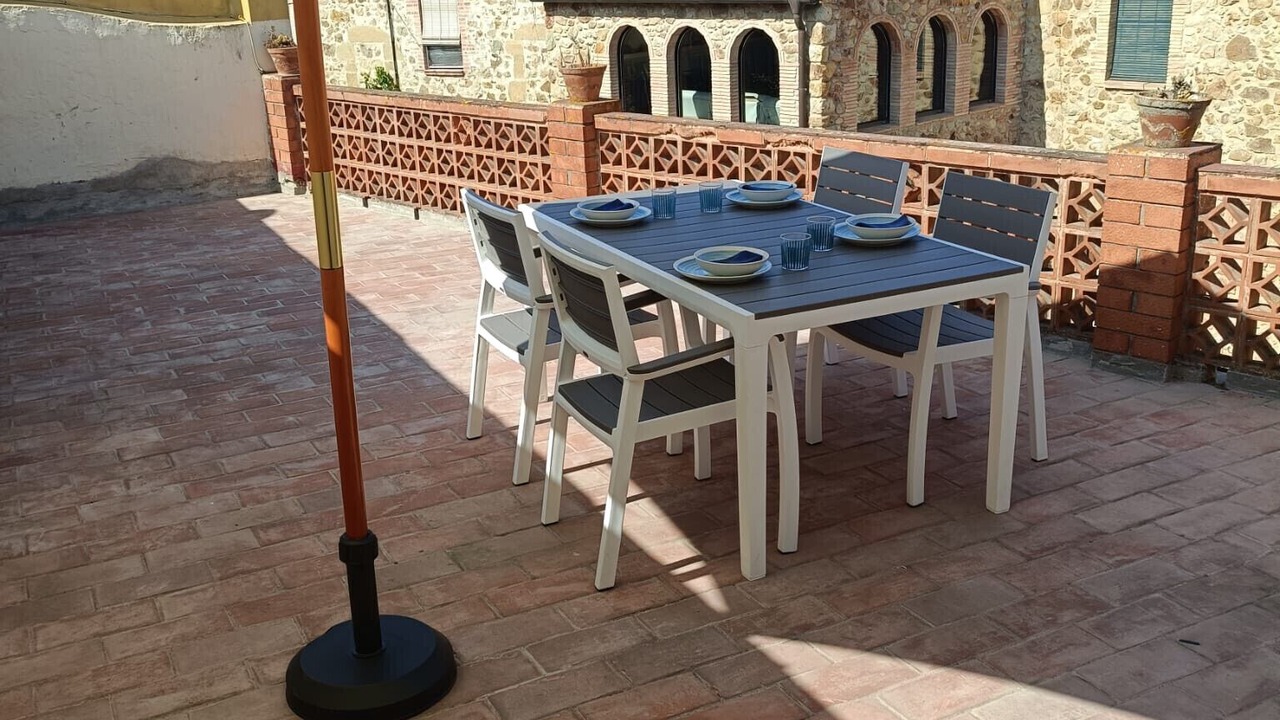 Photo of Outdoor in Pals