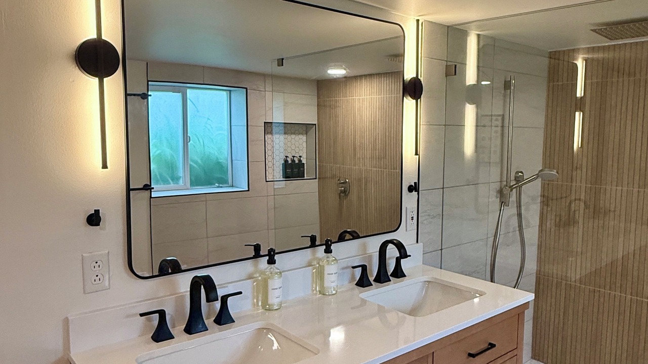 Photo of Bathroom in Fauntleroy