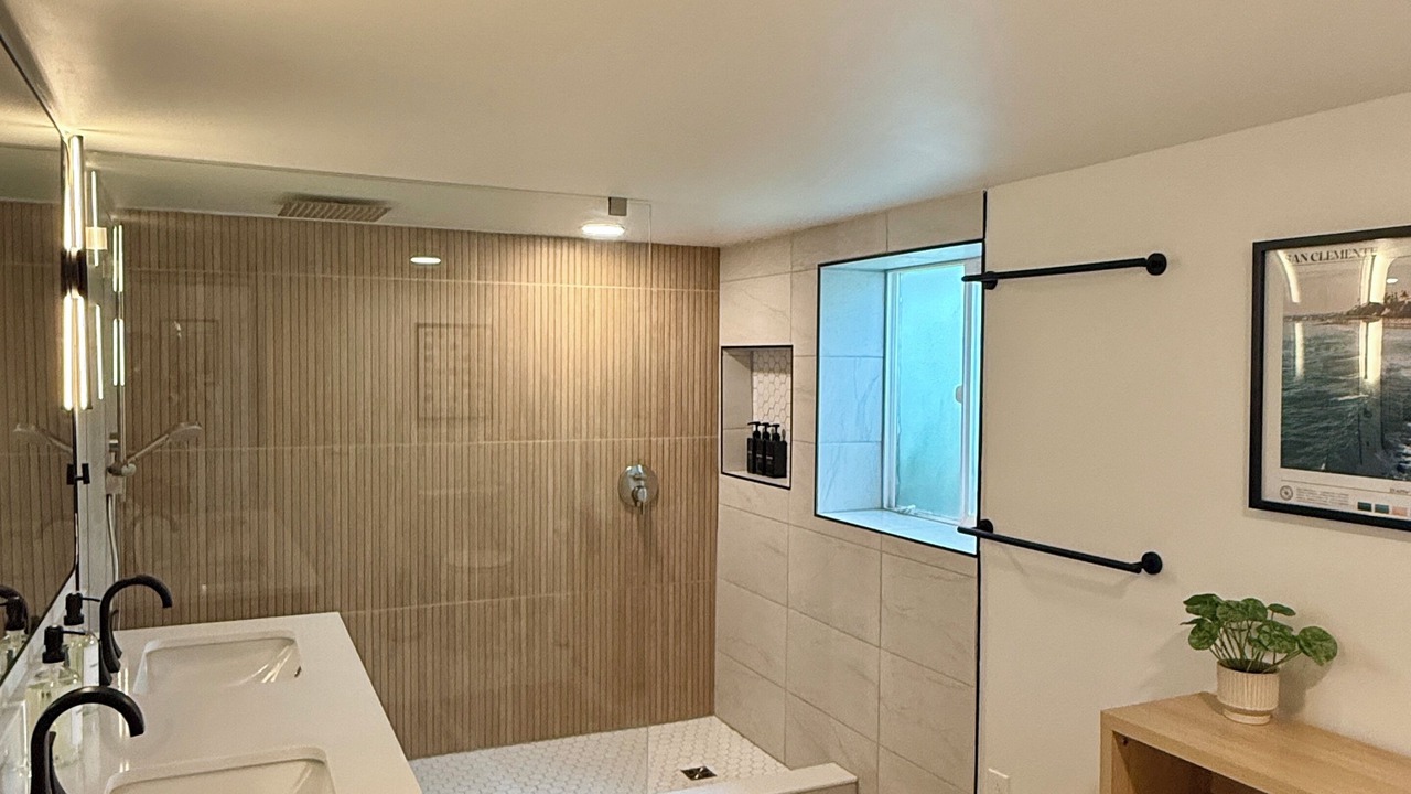 Photo of Bathroom in Fauntleroy