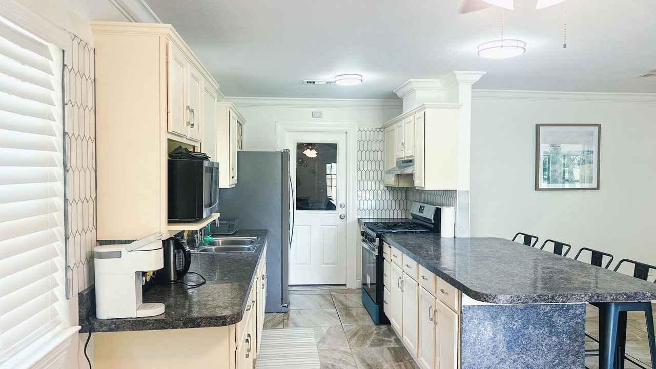Photo of Kitchen in El Lago