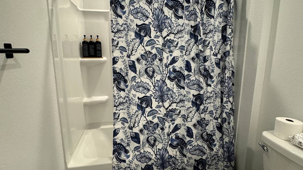 Photo of Bathroom in Dallas County