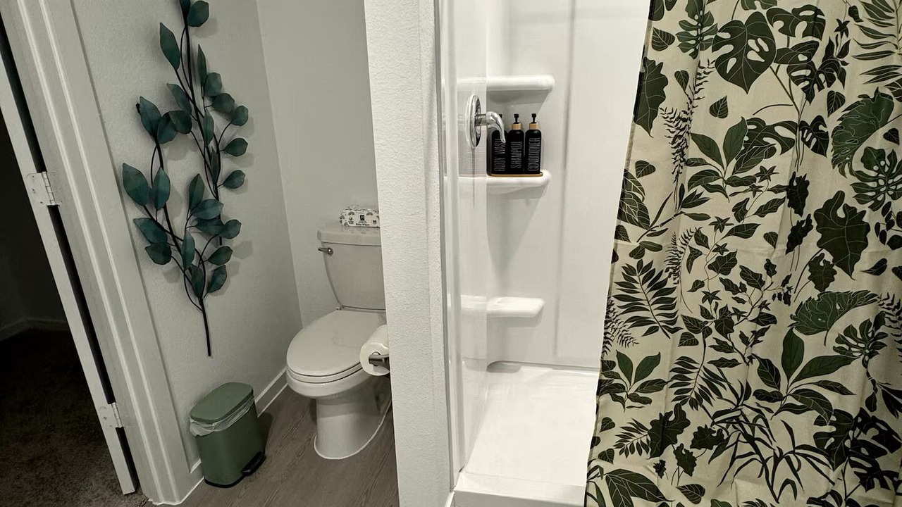 Photo of Bathroom in Dallas County