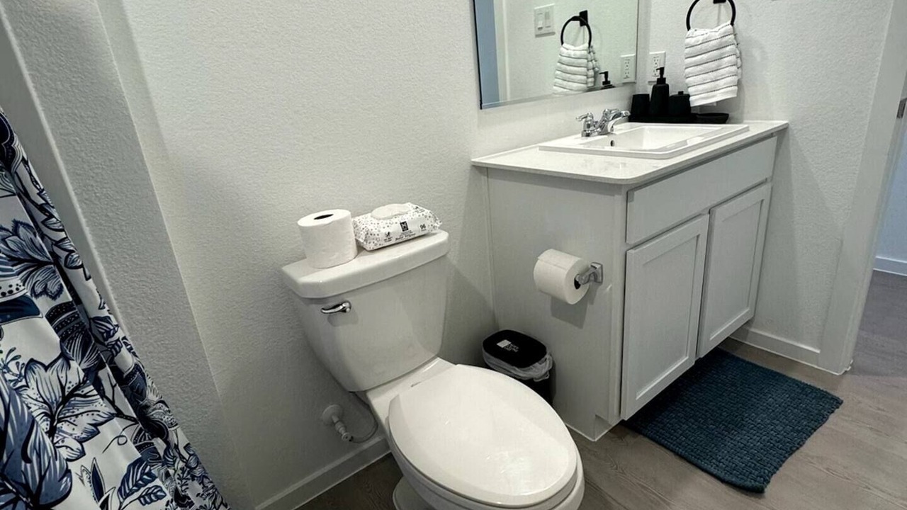 Photo of Bathroom in Dallas County