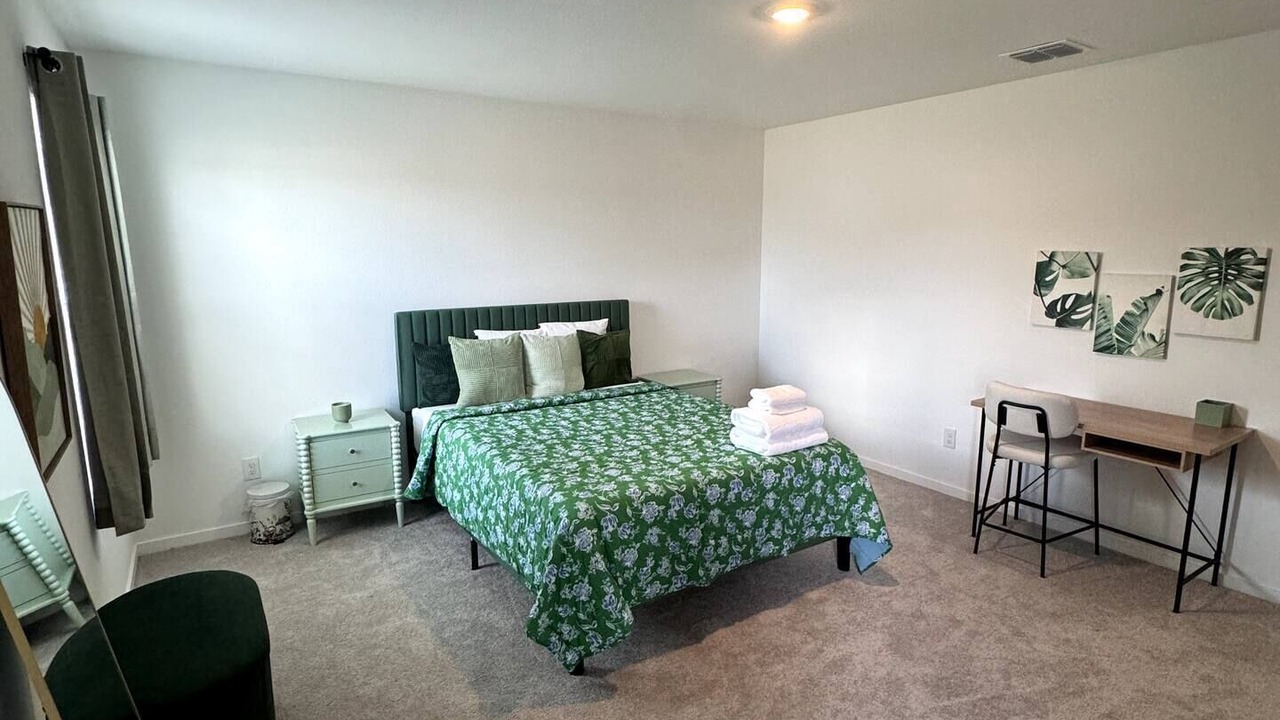 Photo of Bedroom in Dallas County