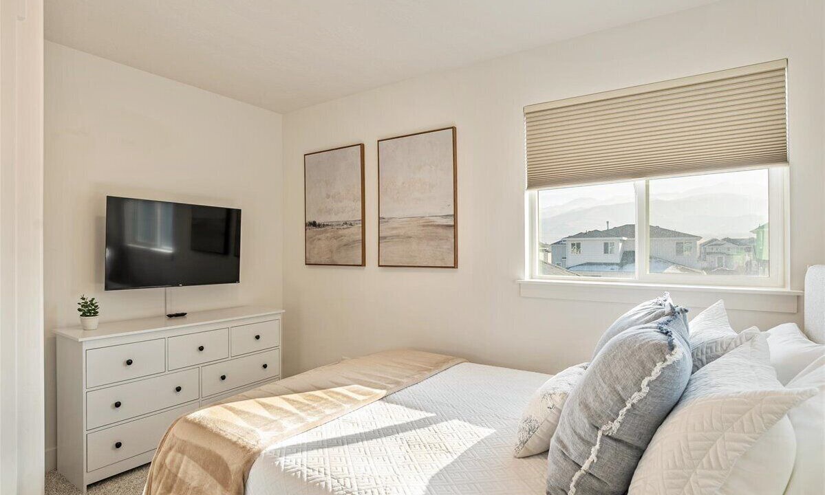 Photo of Bedroom in Eagle Mountain