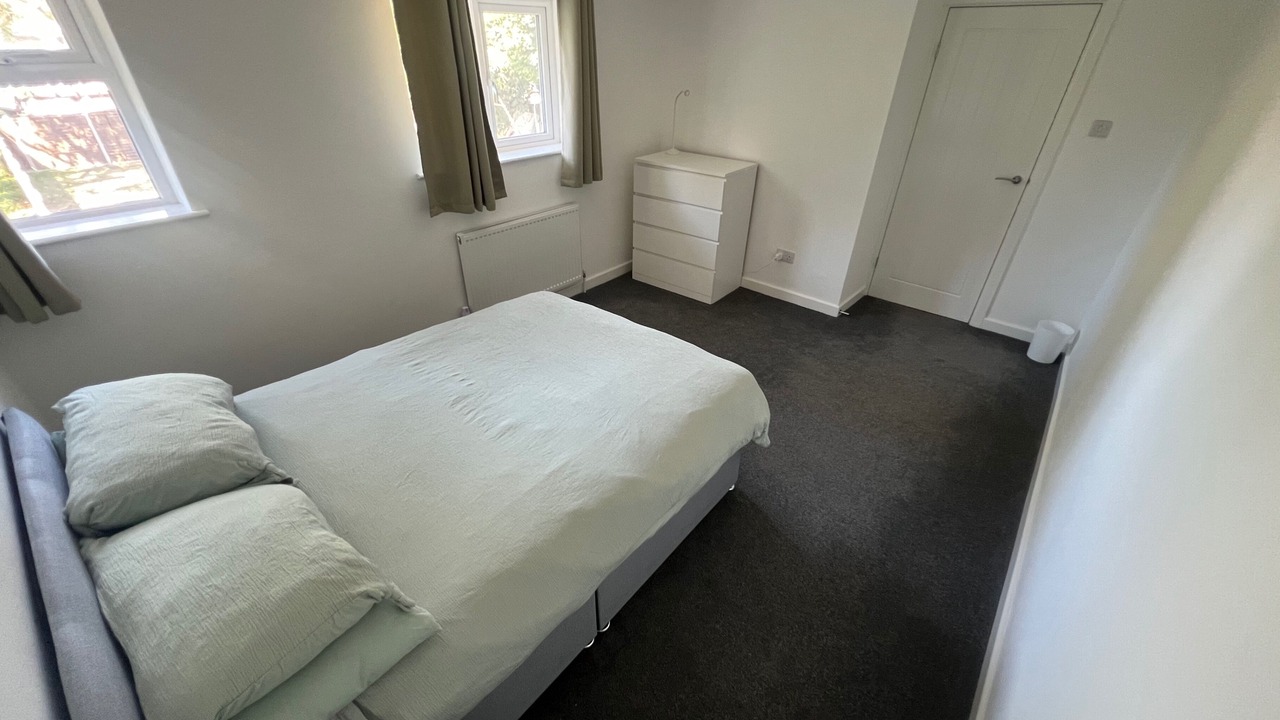 Photo of Others in Dunstable