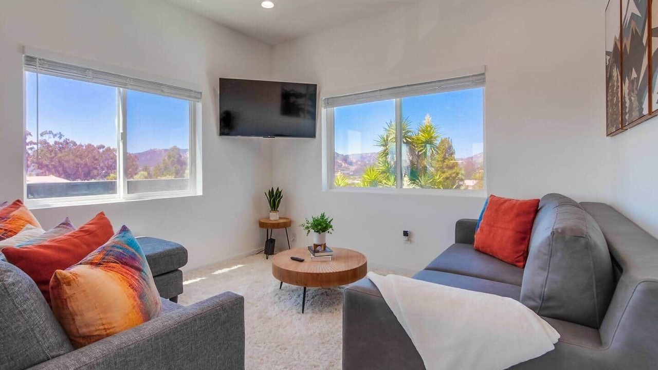 Photo of Livingroom in Country Club