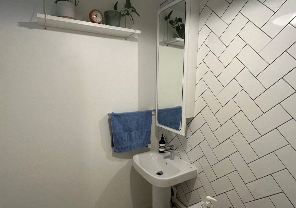 Photo of Bathroom in Lee