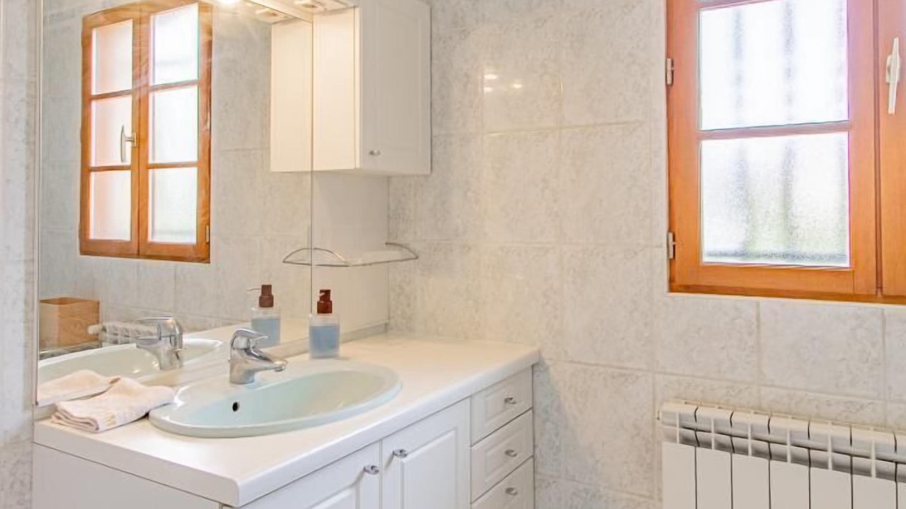 Photo of Bathroom in Saint-Remy