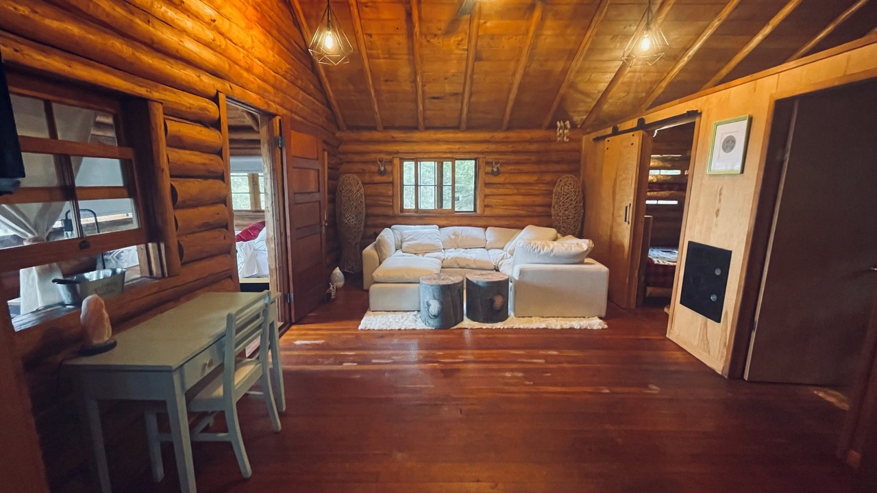 Photo of Livingroom in Eagle River