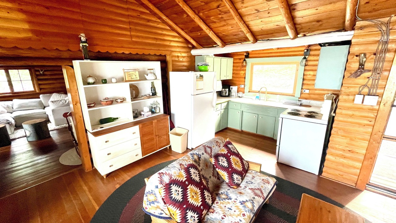 Photo of Livingroom in Eagle River