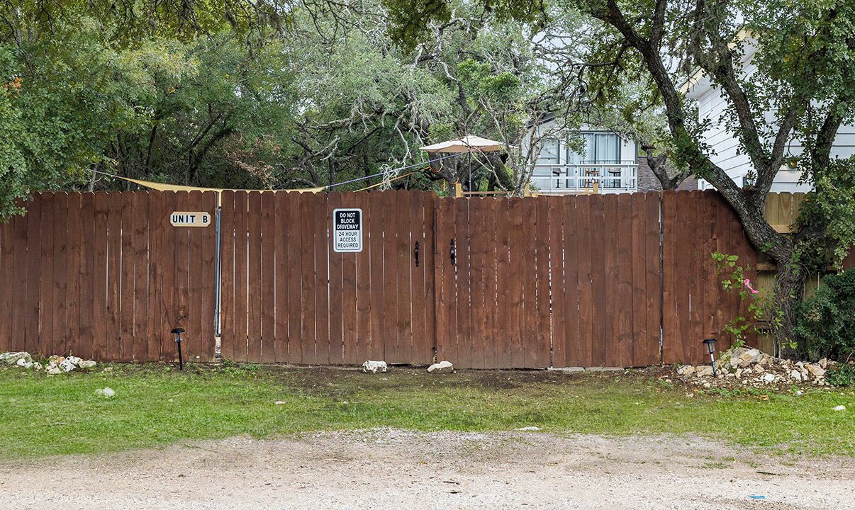 Photo of Outdoor in Apache Shores