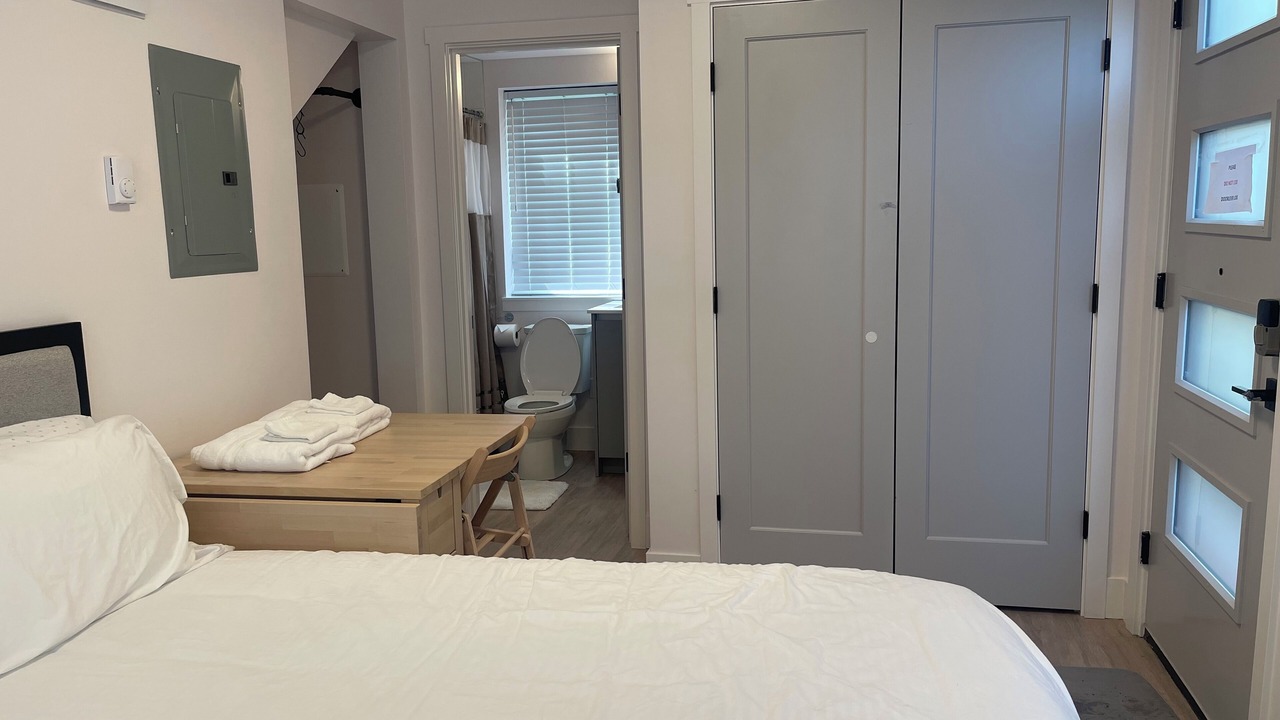 Photo of Bedroom in Squire Park