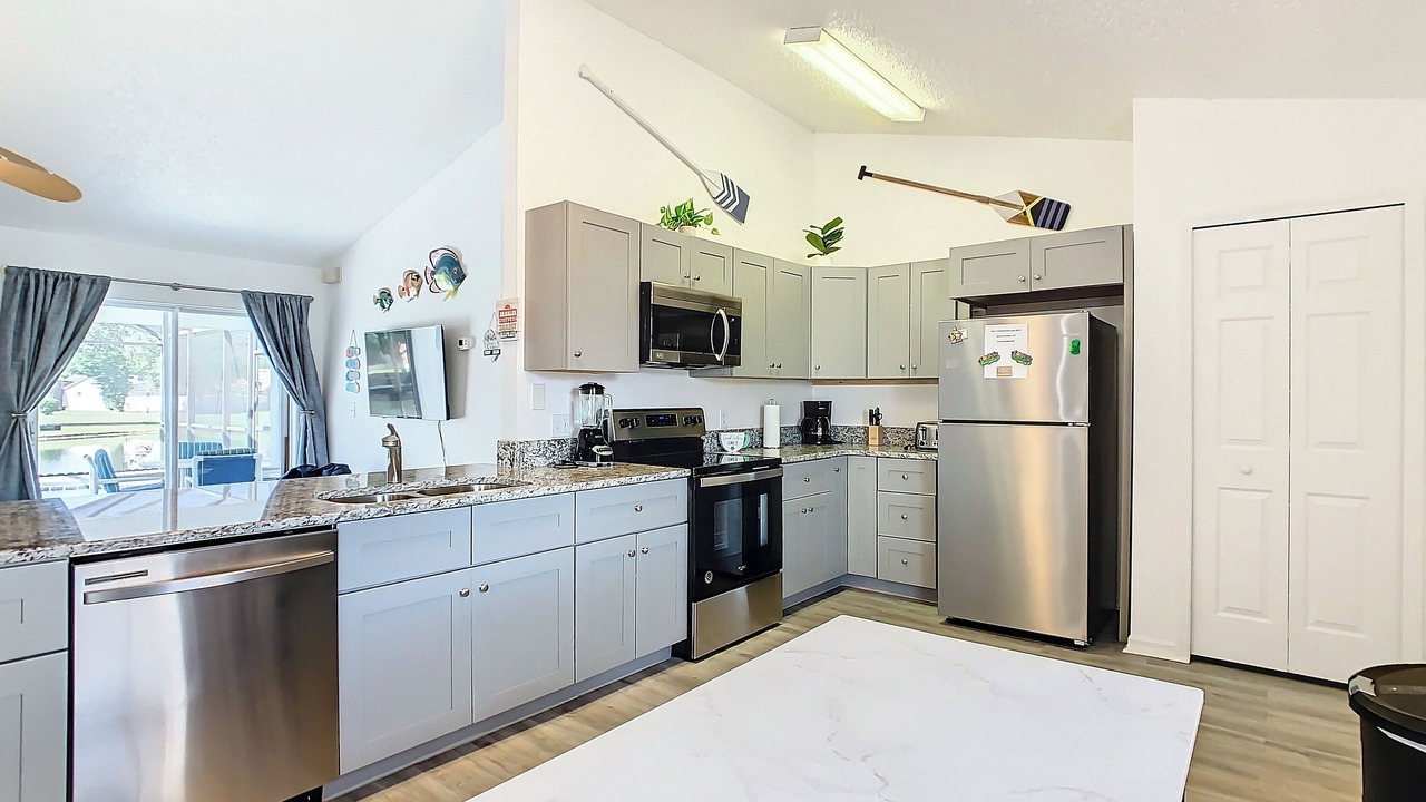 Photo of Kitchen in Crescent Lakes