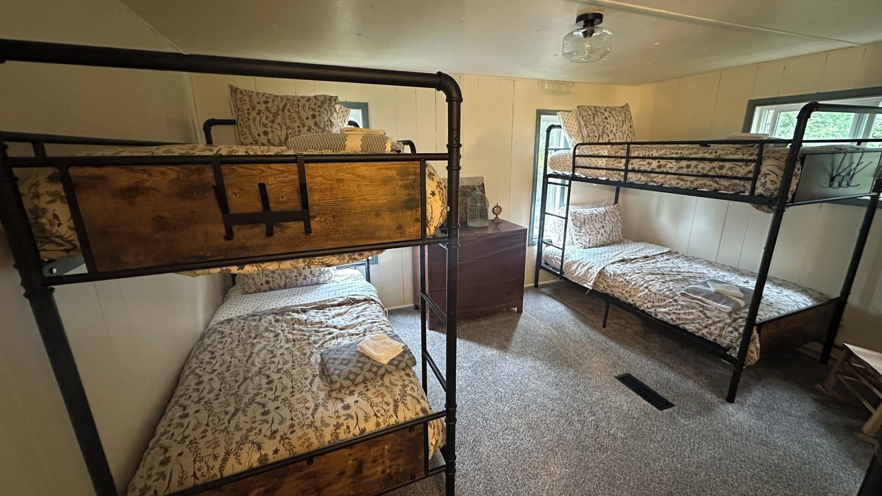 Photo of Bedroom in Babb