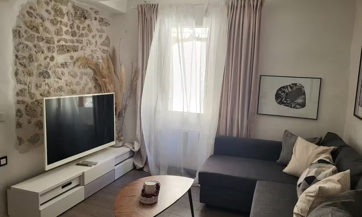 Photo of Livingroom in Montagnac