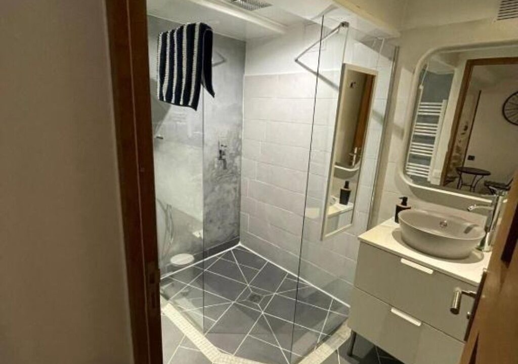 Photo of Bathroom in Montagnac