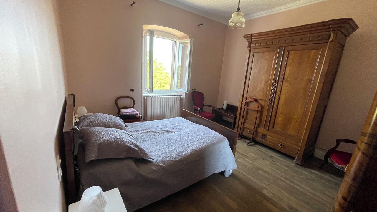 Photo of Bedroom in Sauveterre-de-Rouergue