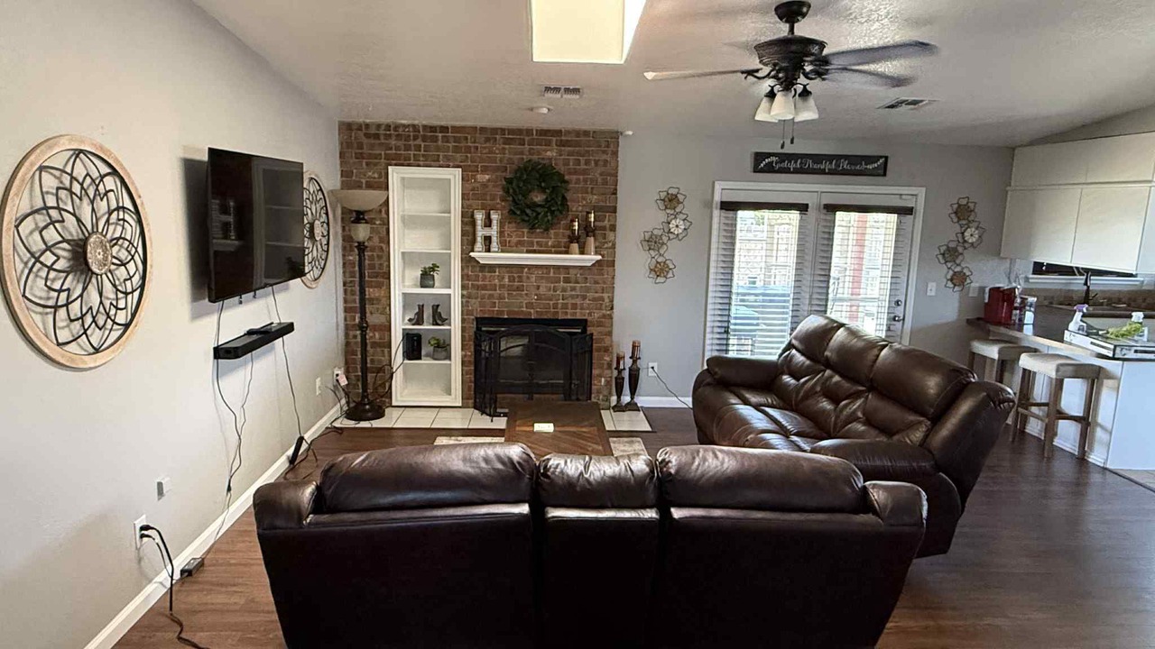 Photo of Livingroom in Lawton