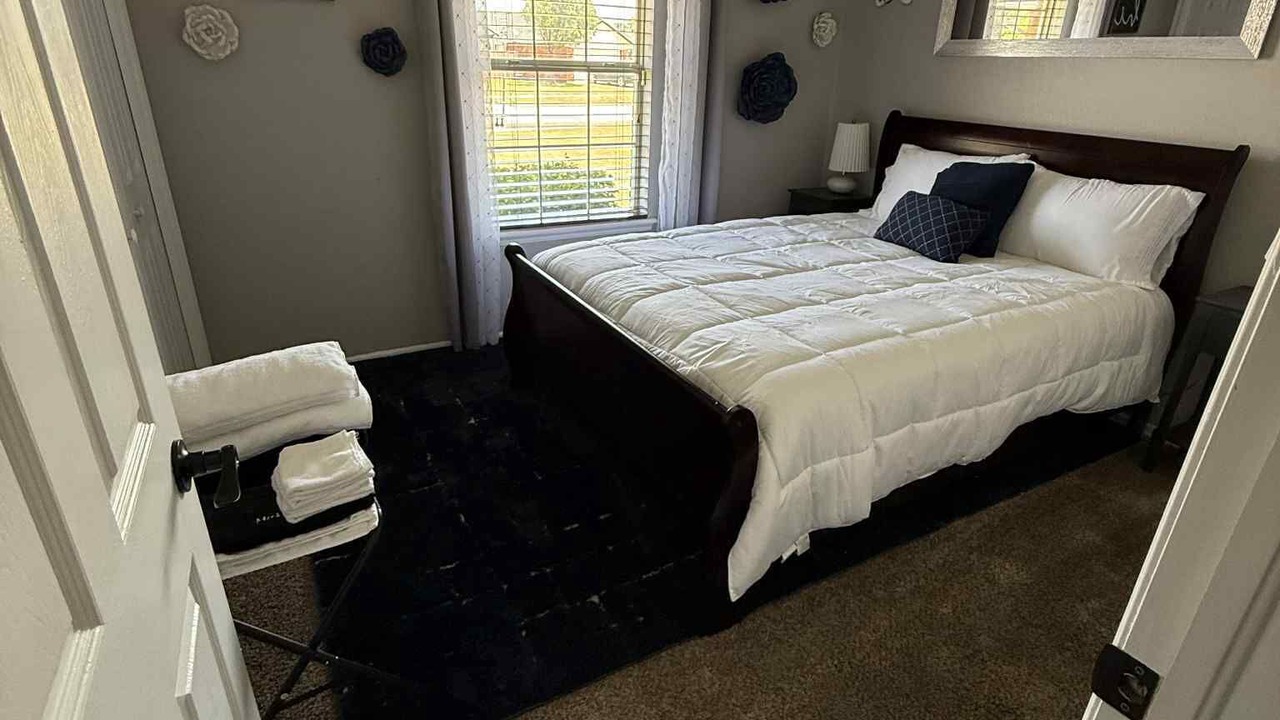 Photo of Bedroom in Lawton