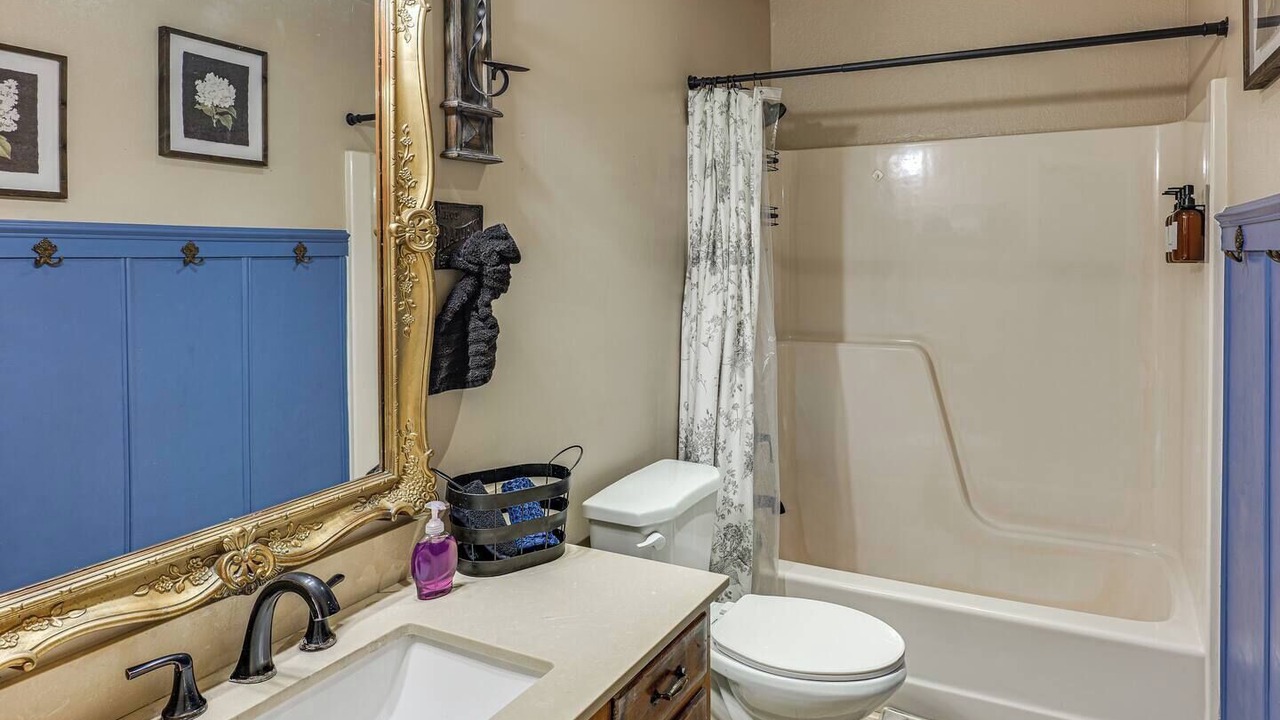 Photo of Bathroom in Roswell