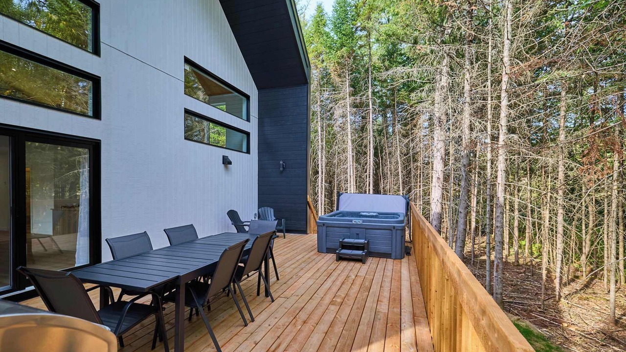 Photo of Outdoor in Shannon