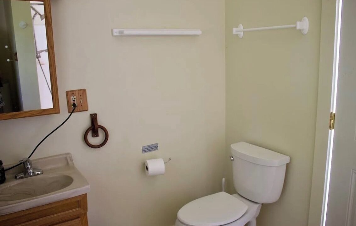 Photo of Bathroom in Salyer