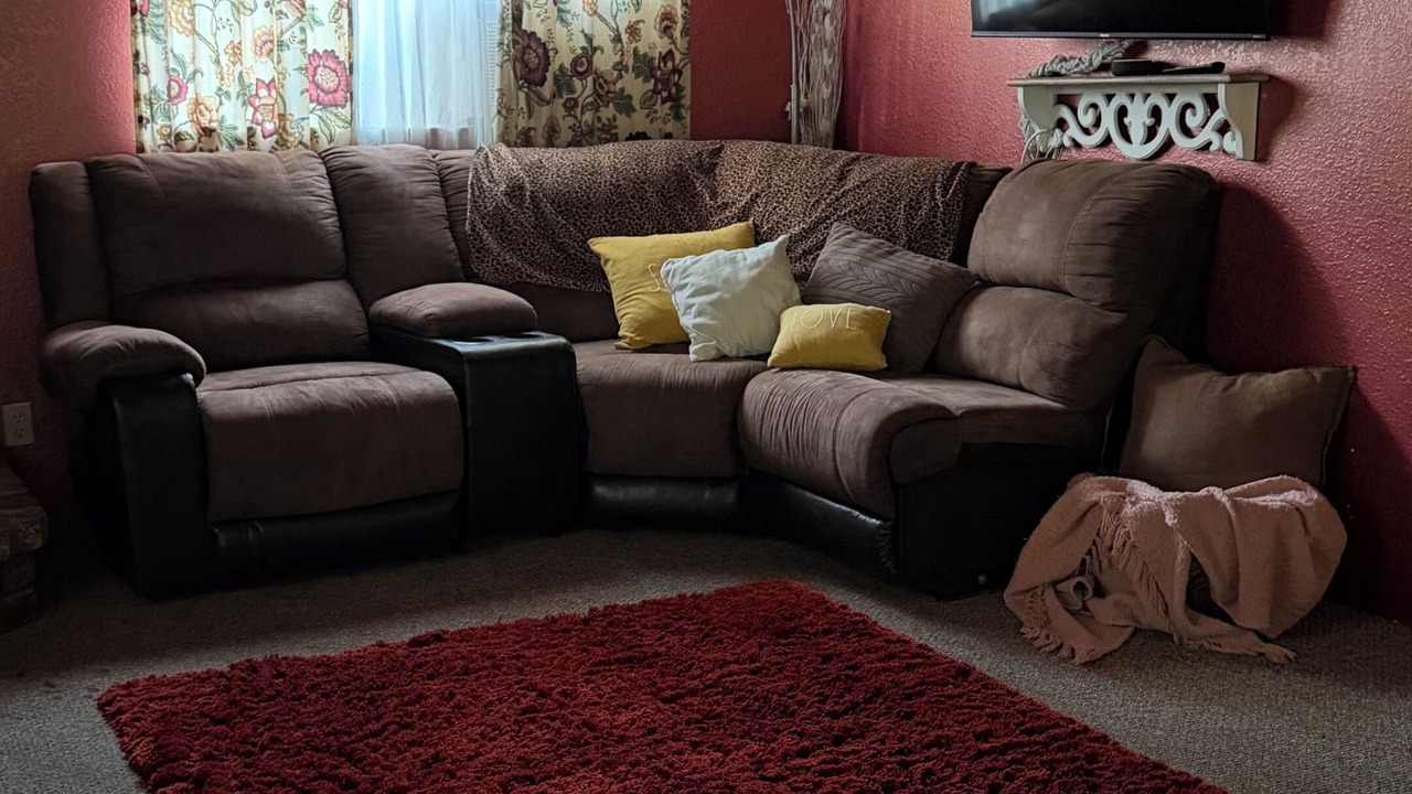 Photo of Livingroom in Salyer