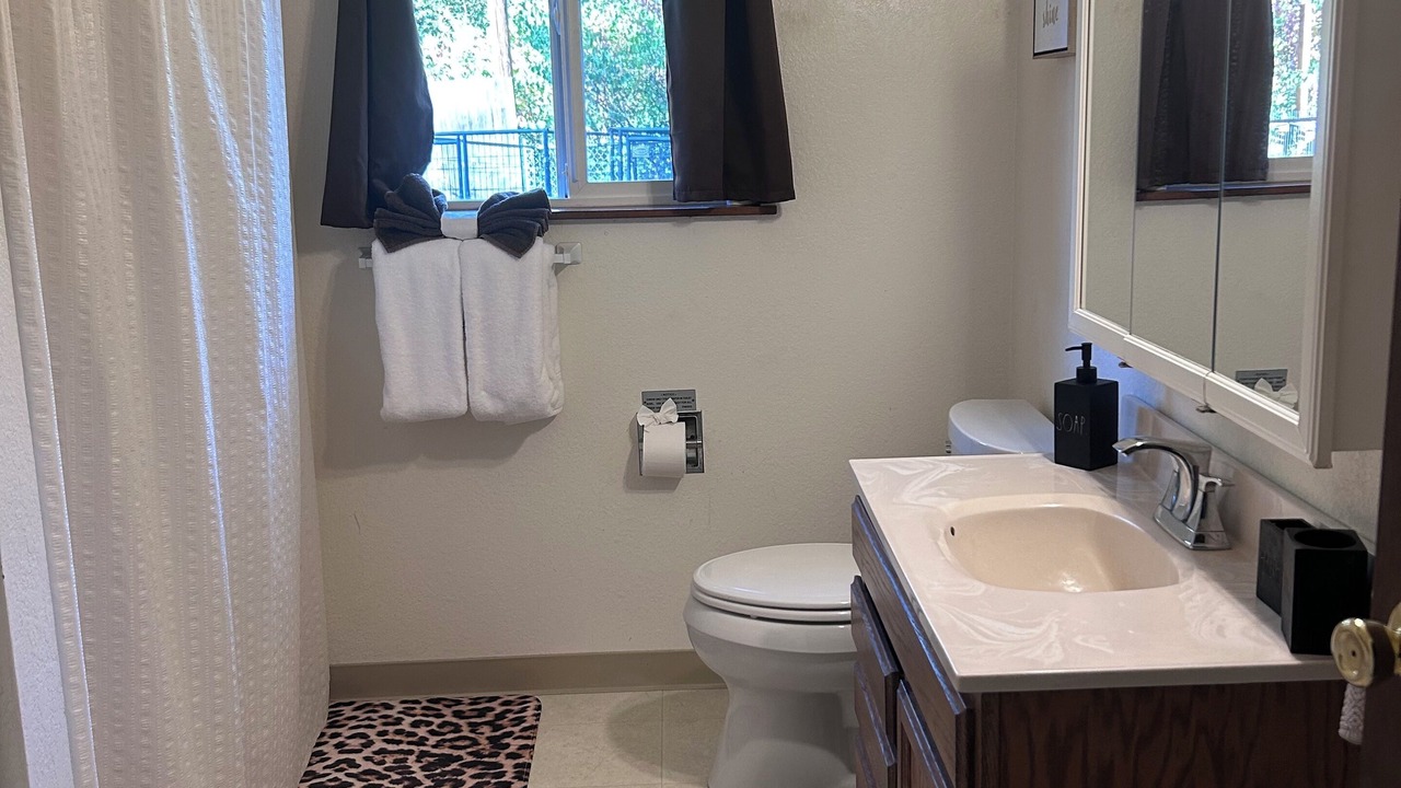 Photo of Bathroom in Salyer