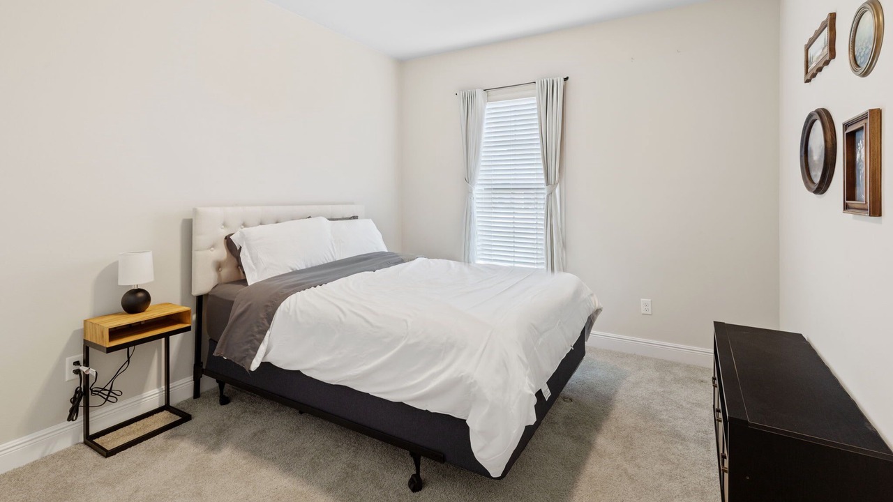 Photo of Bedroom in Lake Charles