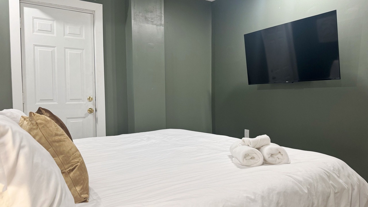 Photo of Bedroom in Evansville