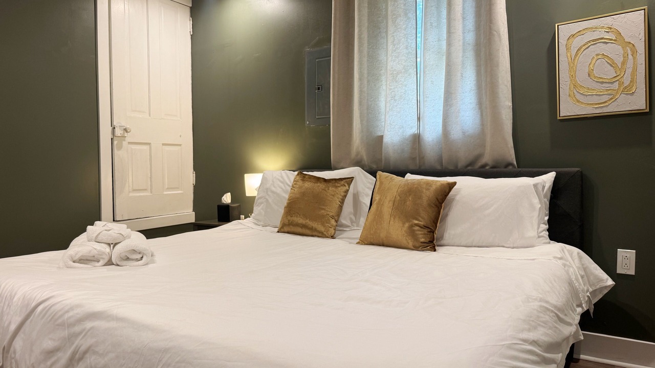 Photo of Bedroom in Evansville