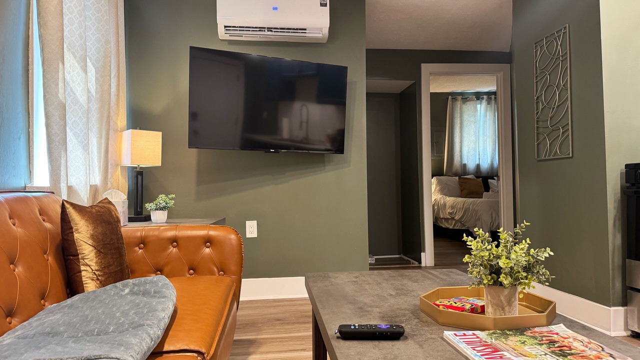 Photo of Bedroom in Evansville
