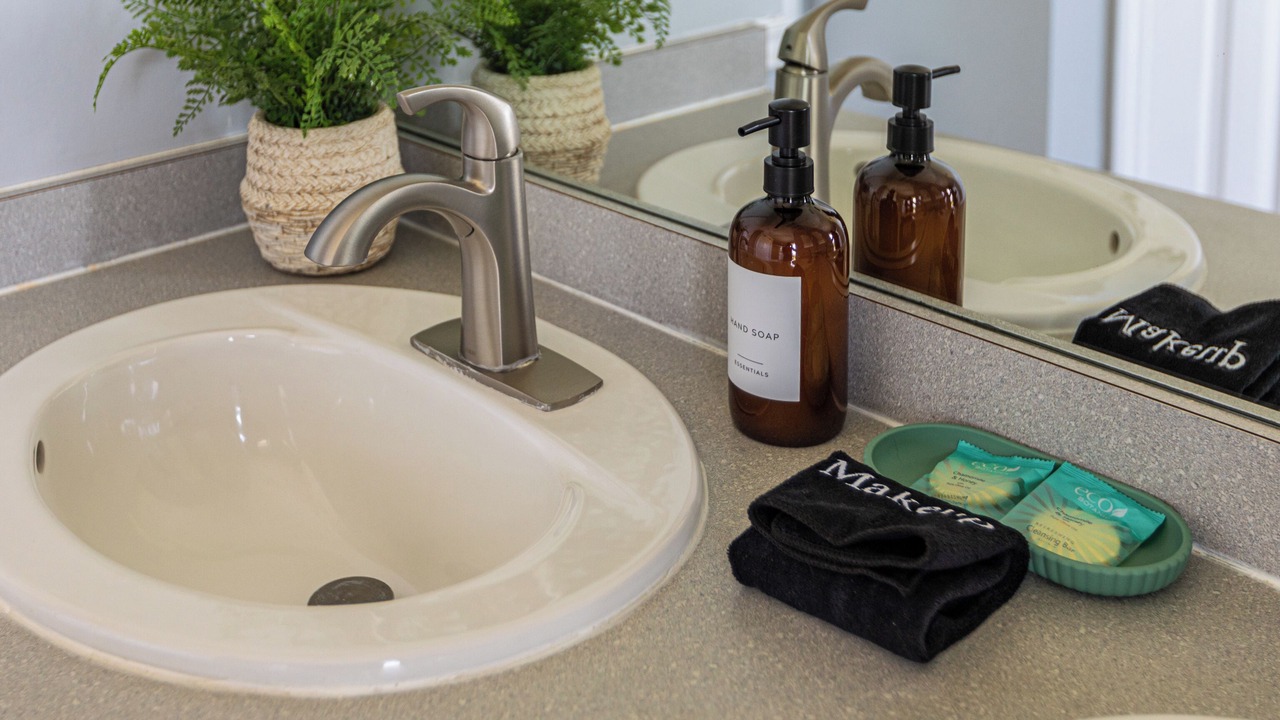Photo of Bathroom in Jacarandas