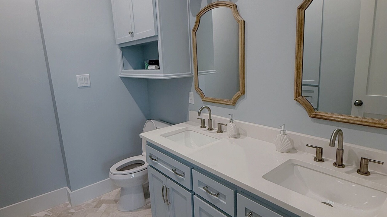Photo of Bathroom in Terramar Beach