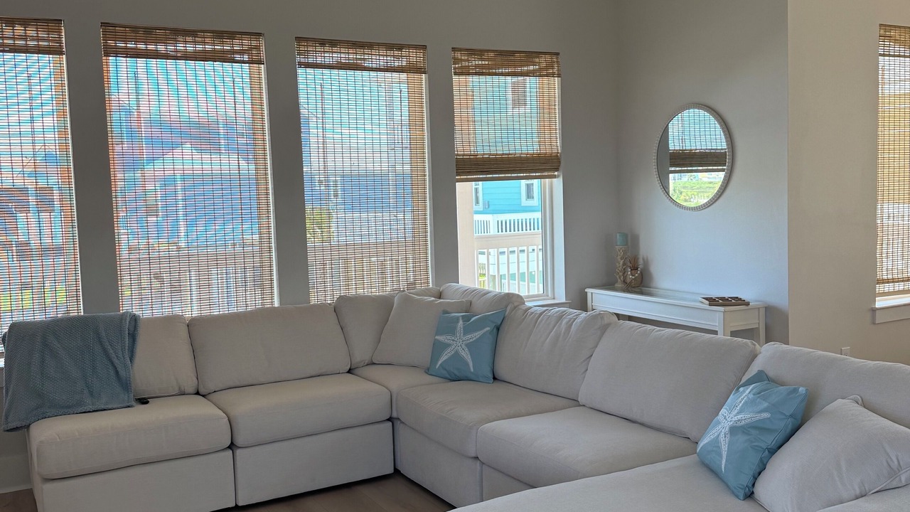 Photo of Livingroom in Terramar Beach