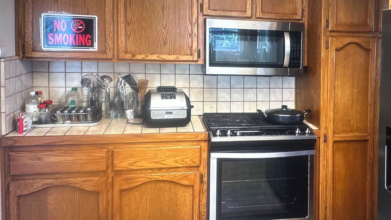 Photo of Kitchen in Round Hill Village