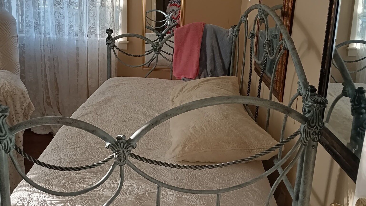 Photo of Bedroom in Hattiesburg