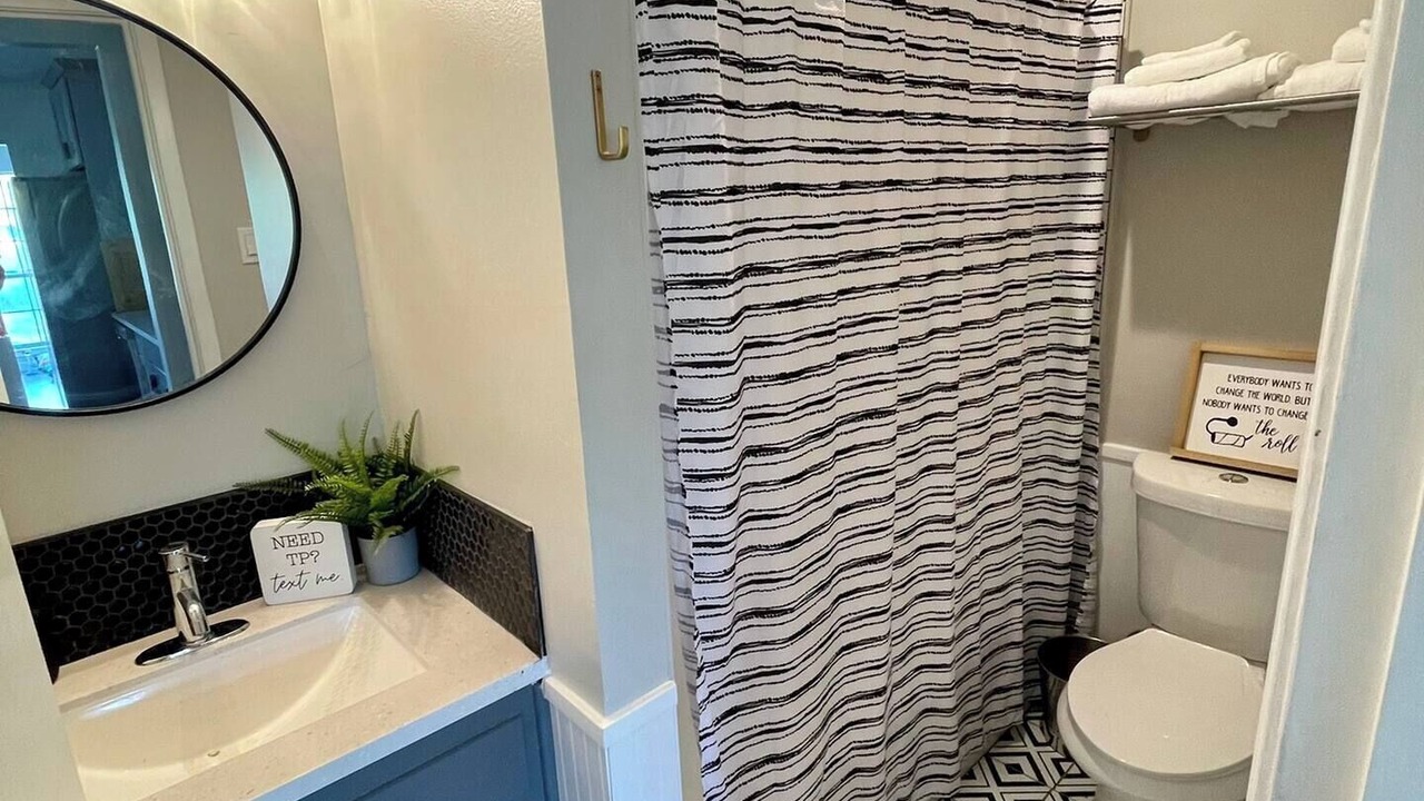Photo of Bathroom in Windsor Hills