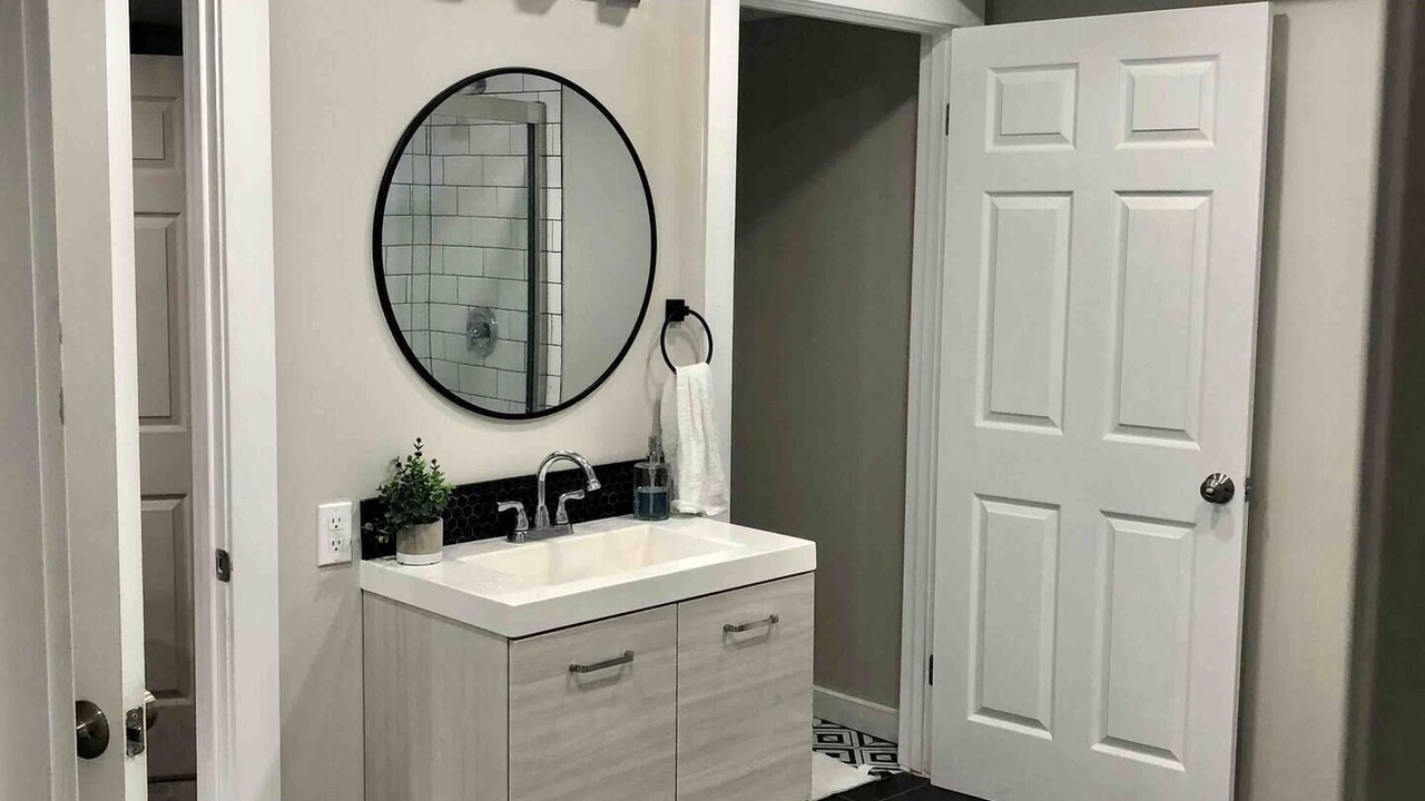 Photo of Bathroom in Windsor Hills