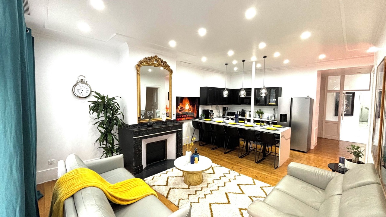 Photo of Livingroom in Saint - Aubin - Dupuy